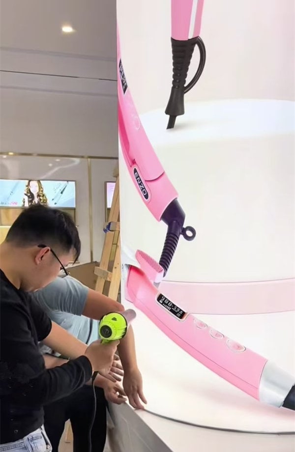 install graphic onto round column fabric light box