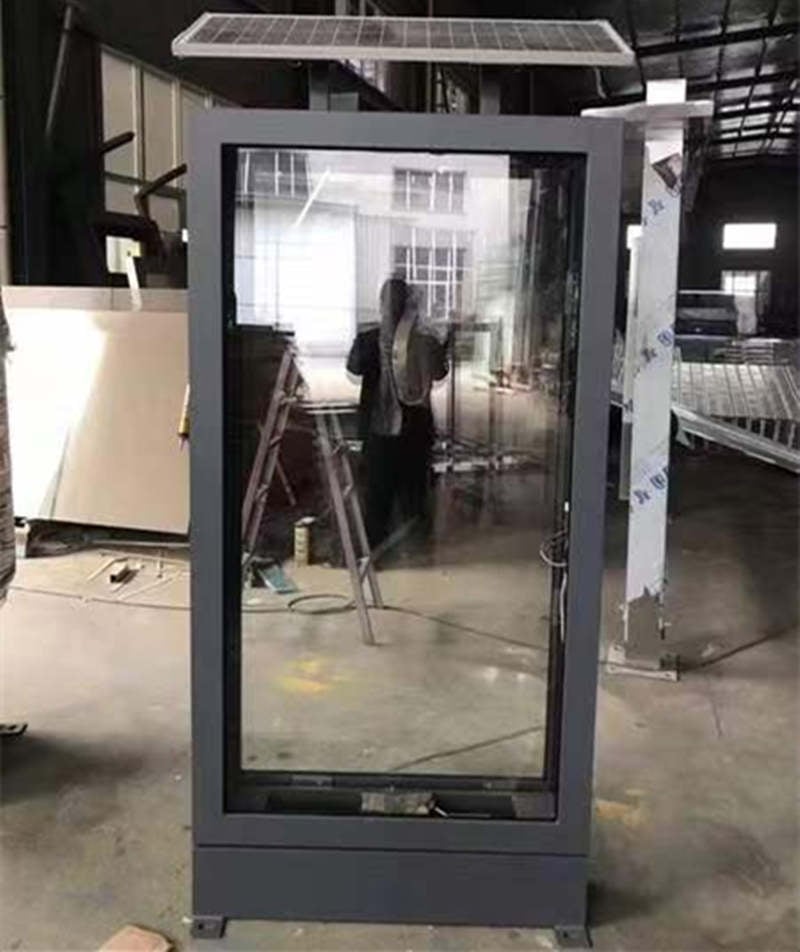 solar powered scrolling lighted box sign