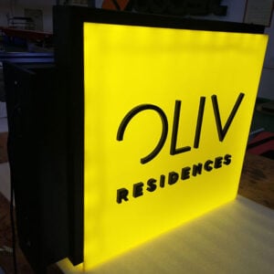 square acryilc lightbox sign with bracket and 3D lettering